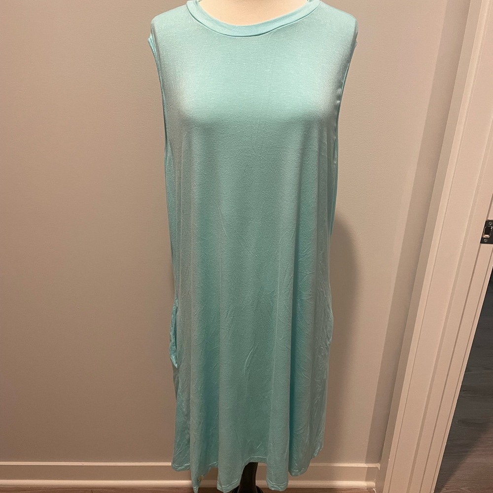 Simple Southern Sleeveless Dress With Pockets